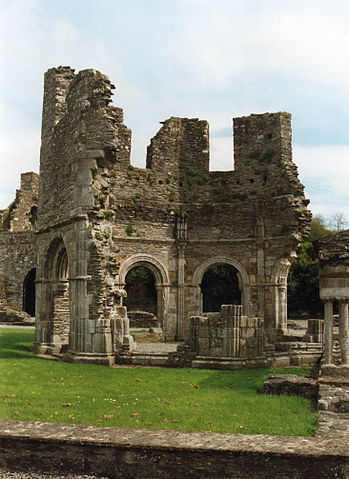 Mellifont_Abbey 349px